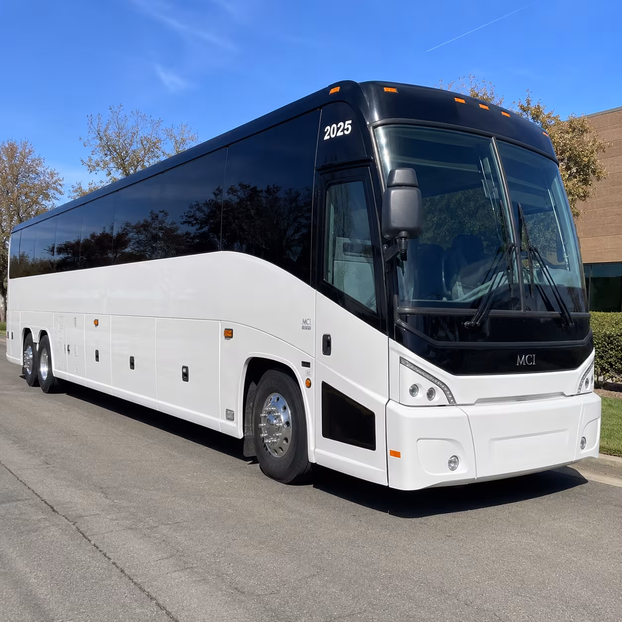 charter buses to lumen field for seahawks and sounders games
