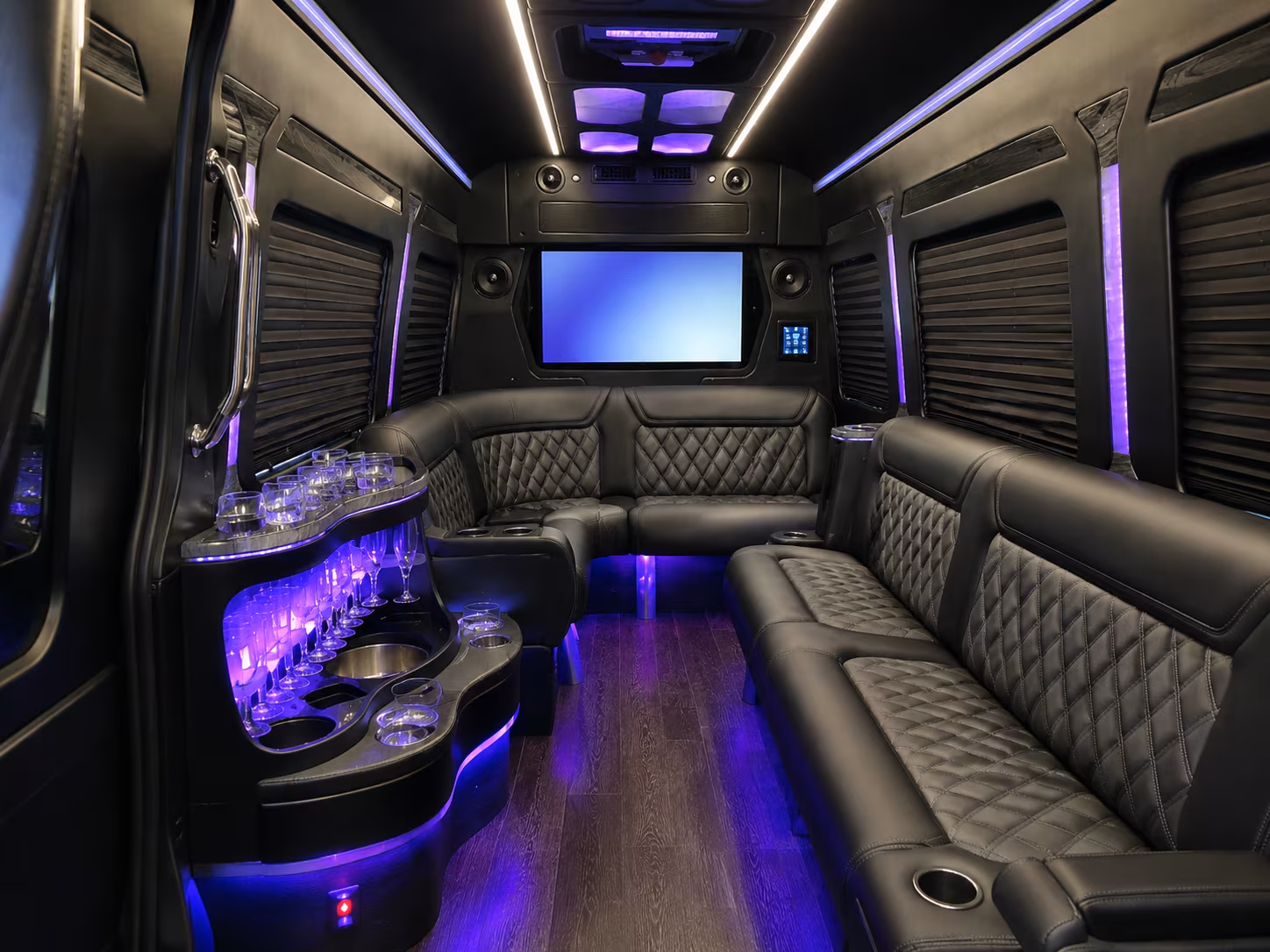 corporate airport bus transfers to bli and sea tac
