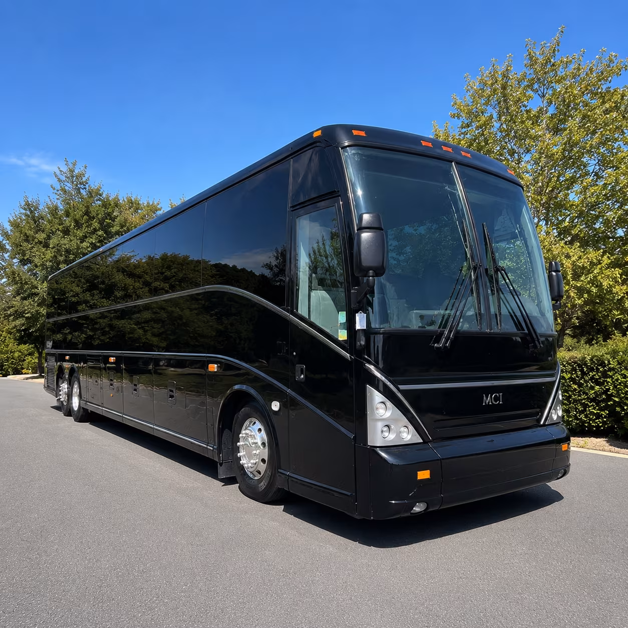 fan buses to kraken games at climate pledge arena